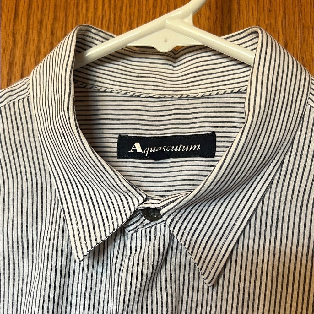 AQUASCUTUM Linen Cotton Button Down Shirt Mens Large Blue White Micro Stripes - Picture 15 of 16